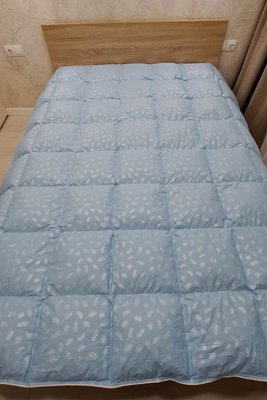 Пуховое одеяло PernaMD 140*205 Lux PA albastrupene140*205 lux фото